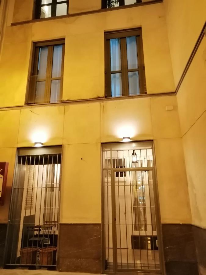 Apartmán Salotur Sierpes Sevilla Exteriér fotografie